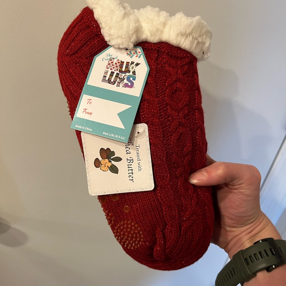 Muk luks cozy winter slipper socks with no slip